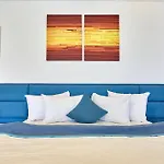Glamorous White Tower Nord Appartement *
