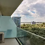 Glamorous White Tower Nord * Mamaia