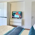 Glamorous White Tower Nord Mamaia