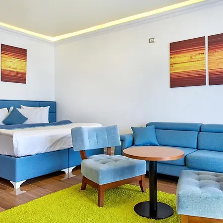 Glamorous White Tower Mamaia