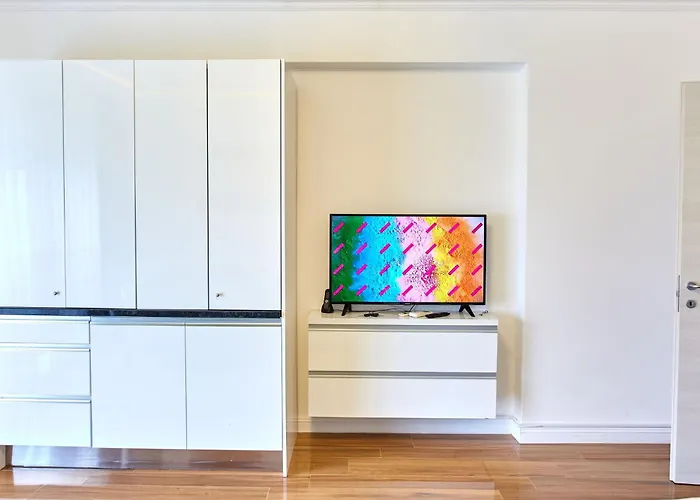 Glamorous White Tower *