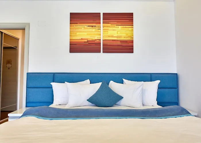 Glamorous White Tower Apartament *