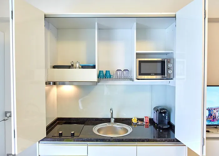 Apartament Glamorous White Tower